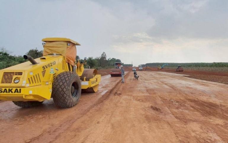 Toàn cảnh cao tốc Dầu Giây - Phan Thiết sau 6 tháng thi công